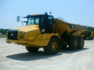 2019 CATERPILLAR 730