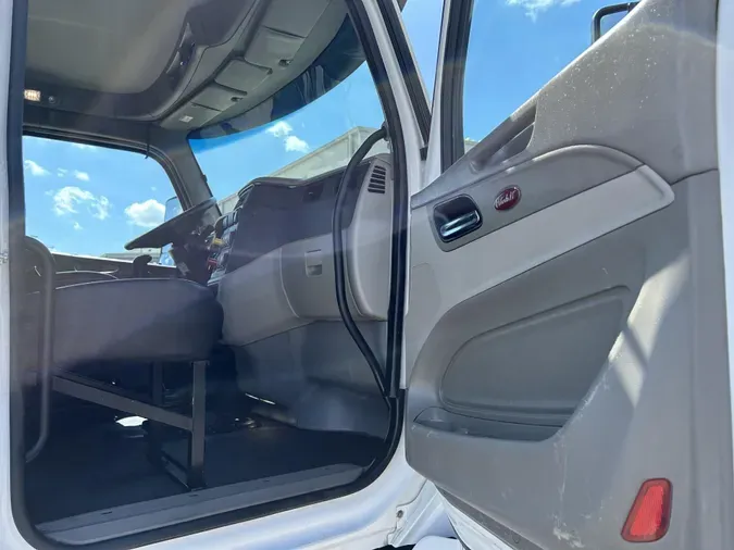 2020 Peterbilt 579