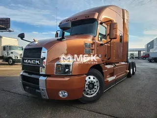 2023 MACK Anthem