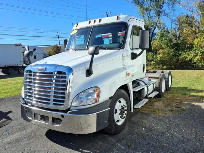2019 FREIGHTLINER/MERCEDES CASCADIA 1259ff77ac3af631930b3c8486e27731b9a