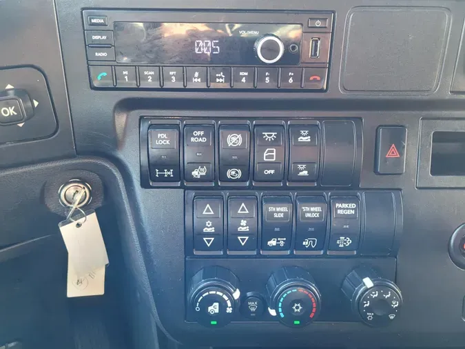 2022 International LT6259ffab59b2df76569a444568ec812b38c