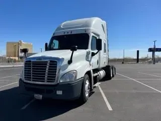 2016 Freightliner CASCADIA 125
