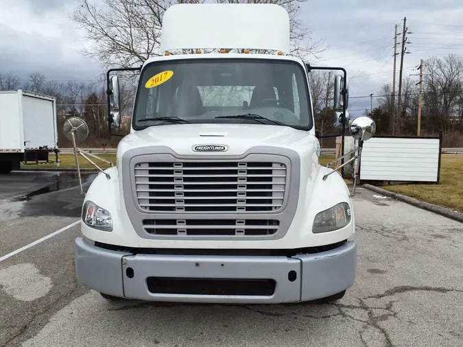 2017 FREIGHTLINER/MERCEDES M2-112