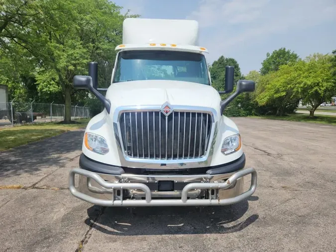 2019 NAVISTAR INTERNATIONAL LT625 DAYCAB T/A