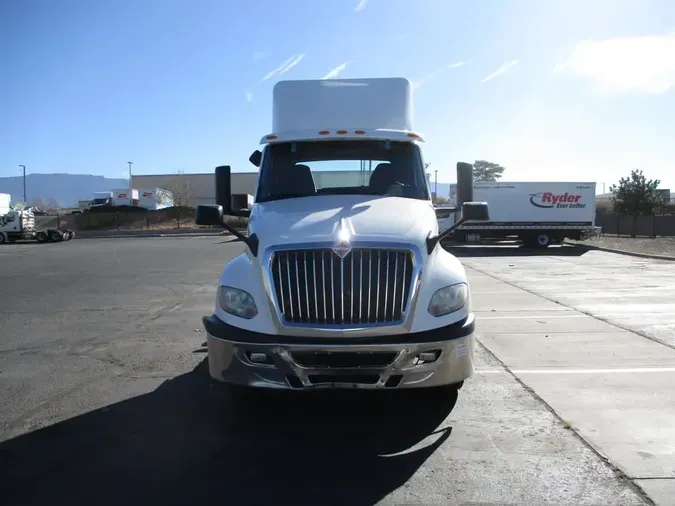 2019 NAVISTAR INTERNATIONAL LT625 DAYCAB T/A