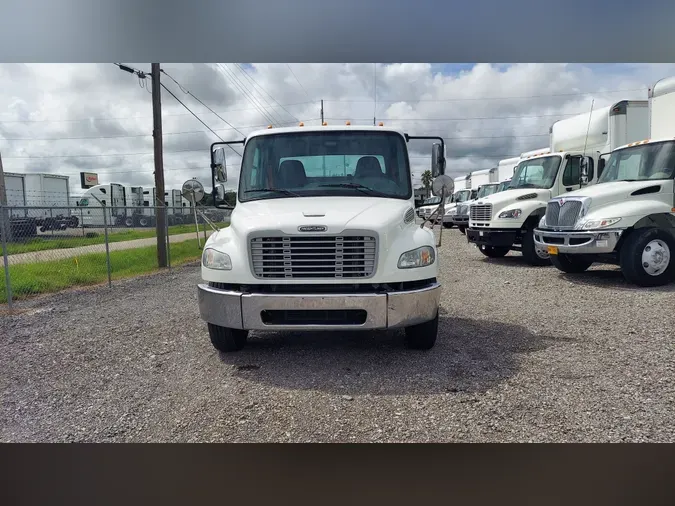 2019 FREIGHTLINER/MERCEDES M2 106