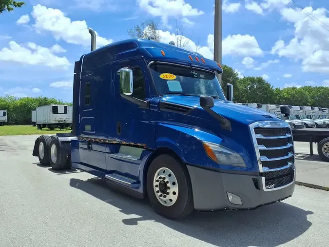 2019 FREIGHTLINER/MERCEDES NEW CASCADIA PX12664