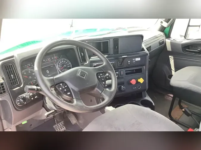 2020 International LT