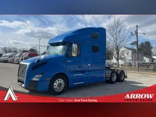 2020 VOLVO VNL760