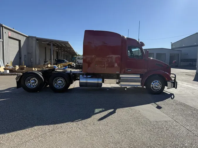 2022 Peterbilt 579a0154f73155163106661077854217d41
