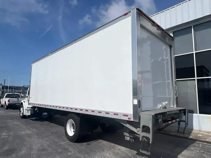 2019 FREIGHTLINER M2 106