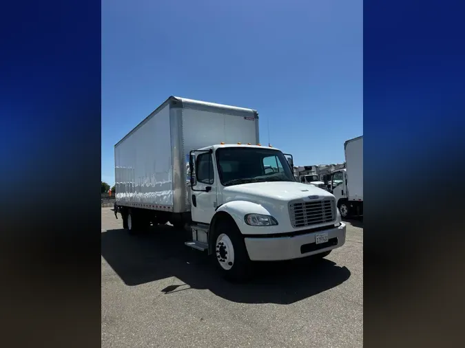 2021 FREIGHTLINER M2 106
