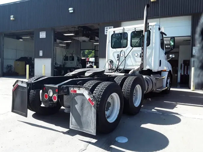 2020 FREIGHTLINER/MERCEDES NEW CASCADIA PX12664