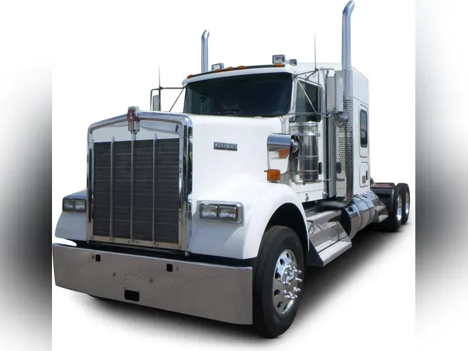 2023 Kenworth W900a01c23c4aa81fe7a7d9113a9ce9abd9b