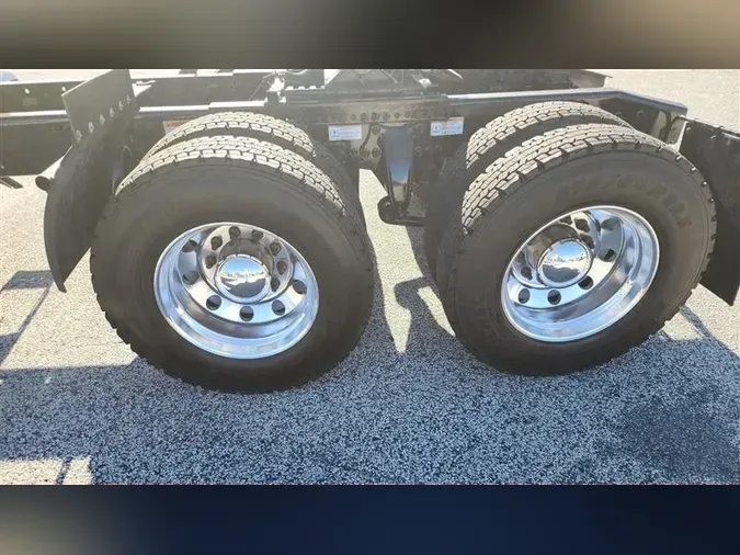 2019 FREIGHTLINER CASCADIA