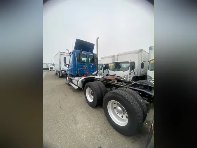 2019 FREIGHTLINER/MERCEDES NEW CASCADIA 116