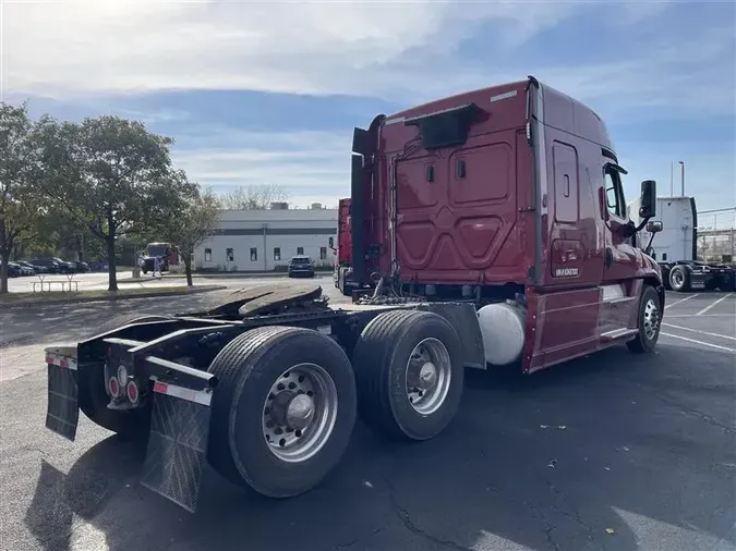 2019 FREIGHTLINER CASCADIA