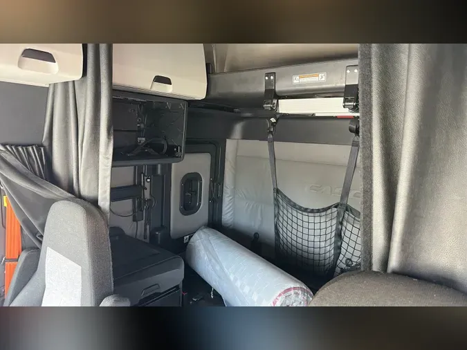 2021 Freightliner Cascadia 126a02b8e76c20e1e2008050407b63a23e9