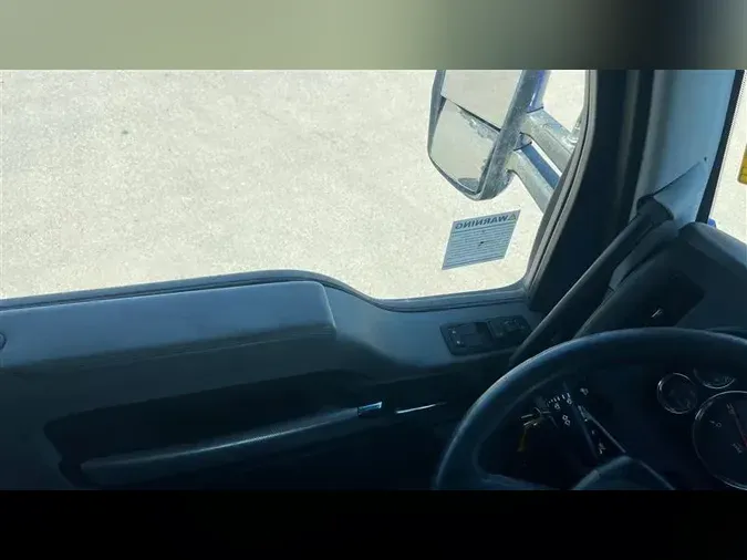 2022 KENWORTH T680