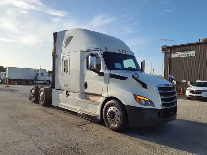 2019 FREIGHTLINER NEW CASCADIA PX12664