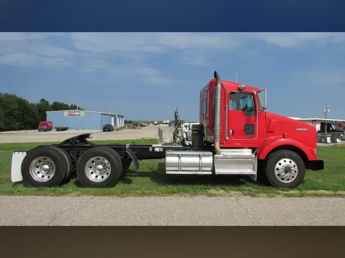 2020 Kenworth T800