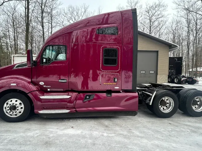 2022 Kenworth T680
