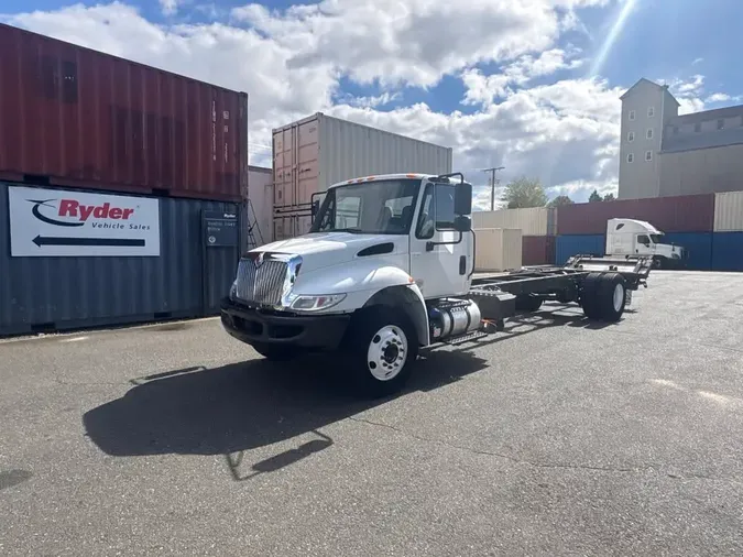 2019 NAVISTAR INTERNATIONAL 4300a038950b6e85a7227af0c87edbe3a75a