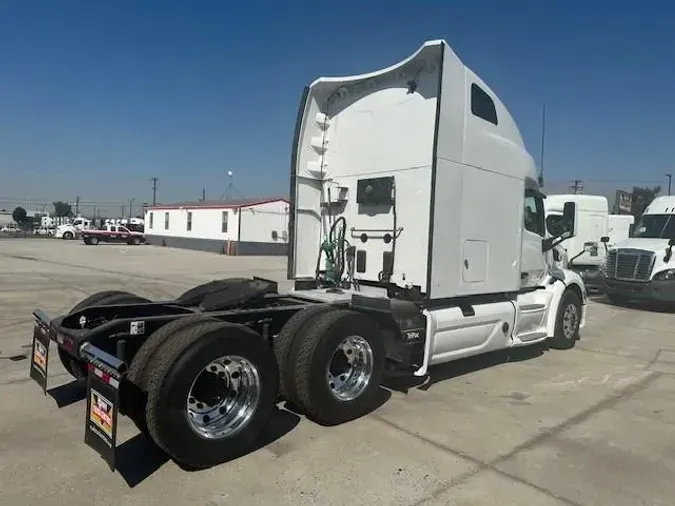 2021 Peterbilt 579