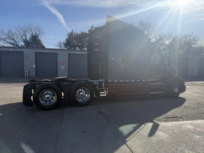 2022 Peterbilt 579