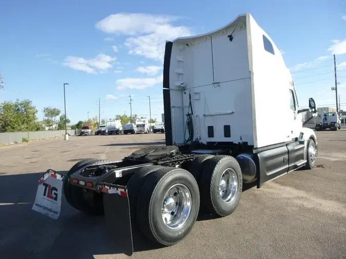 2023 Peterbilt 579a03f3812afd888c1caabef926ff00658