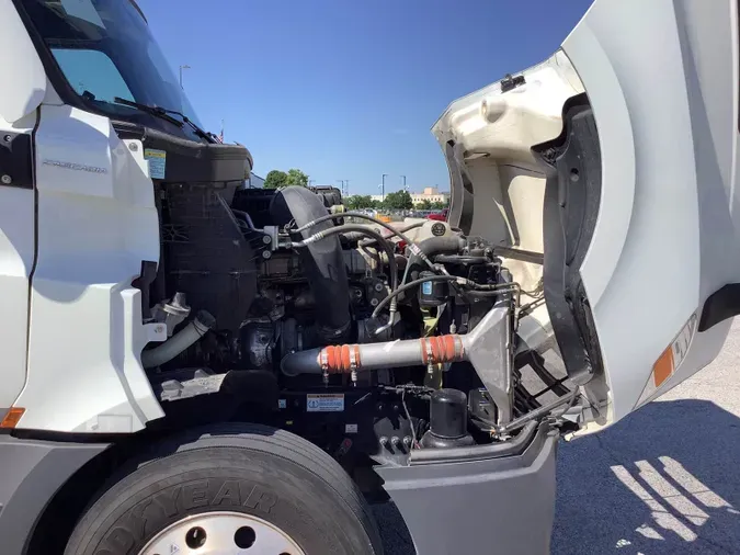2022 Freightliner Cascadia 126a041bdfca90761b8dbe445c3f11bec36