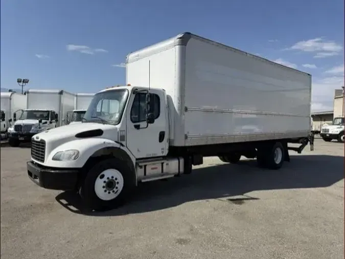 2022 Freightliner Business Class M2 106