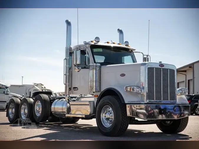 2026 PETERBILT 589