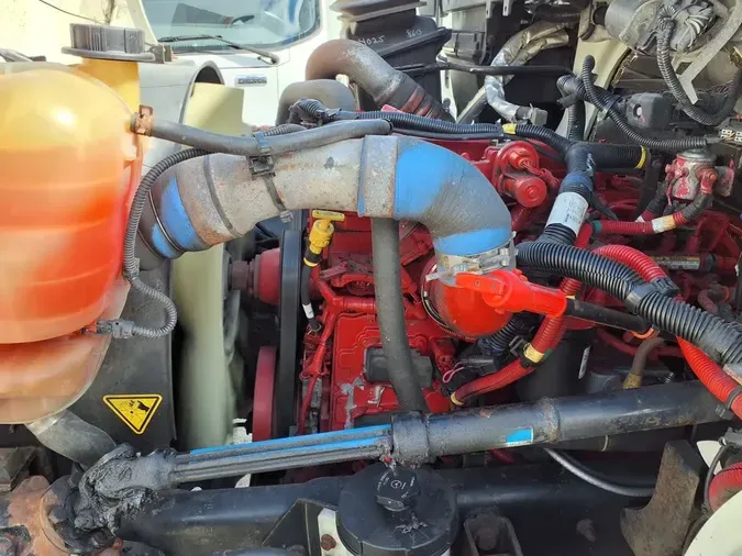 2019 NAVISTAR INTERNATIONAL 4300