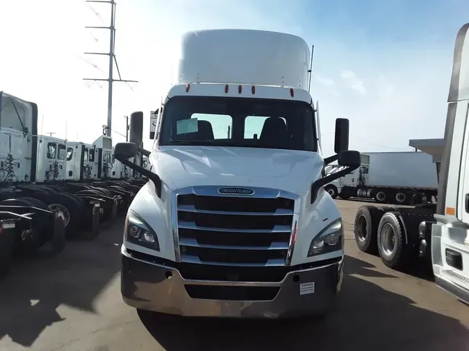 2021 FREIGHTLINER/MERCEDES CASCADIA PX11642STa04e79f0566ec76065516e5e4ab7eec3