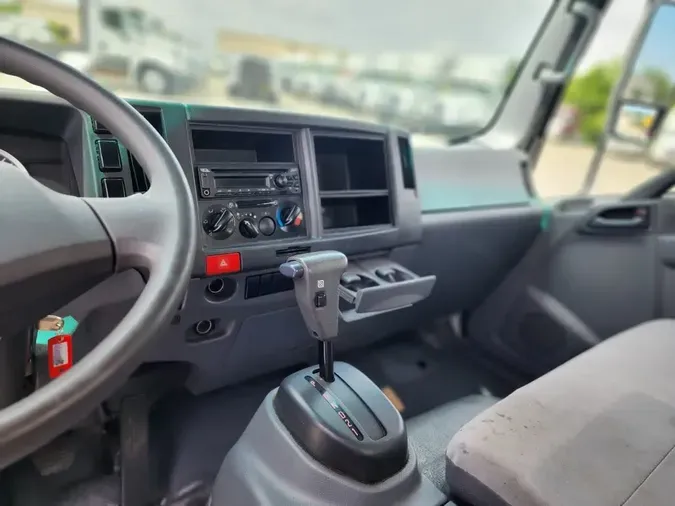 2019 ISUZU NPR