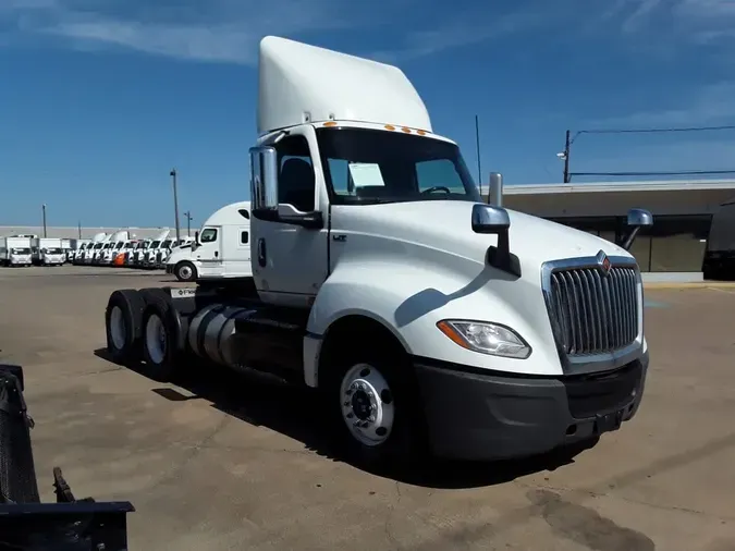 2020 NAVISTAR INTERNATIONAL LT625 DAYCAB T/A