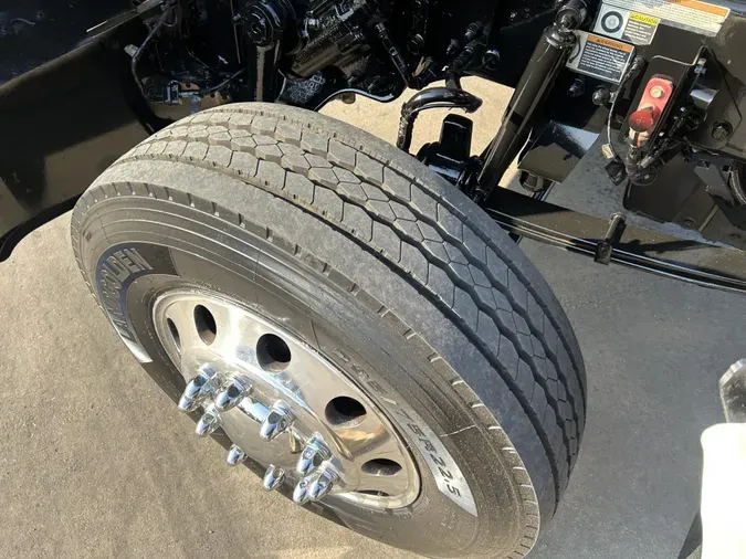 2020 Peterbilt 567