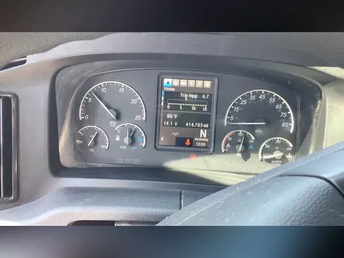 2024 Freightliner Cascadia 126