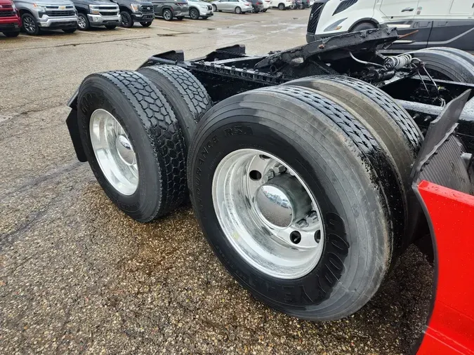 2020 VOLVO VNL62Ta05b6755e1d711a08fd35f6b74463af7