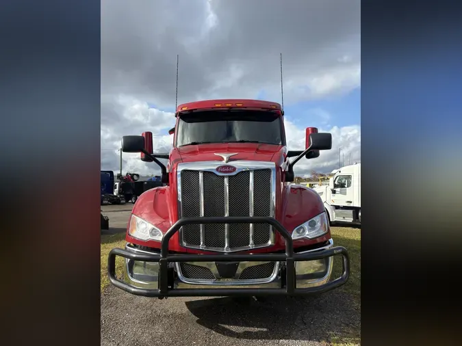 2022 Peterbilt 579
