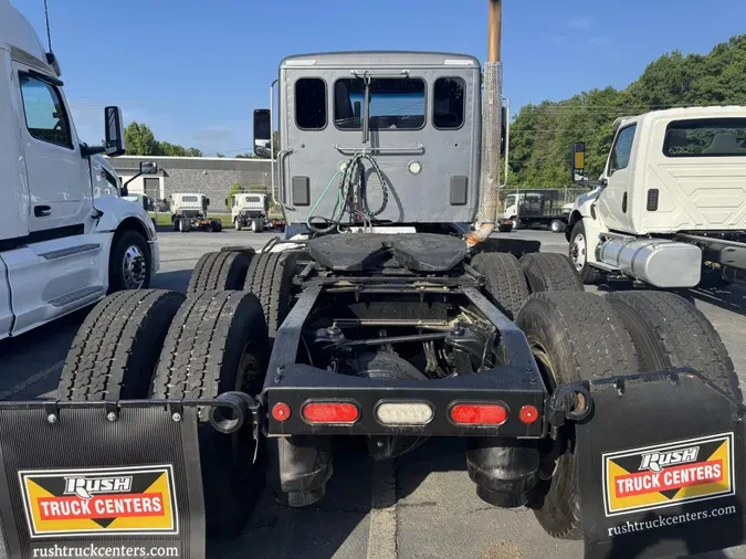 2020 Peterbilt 567