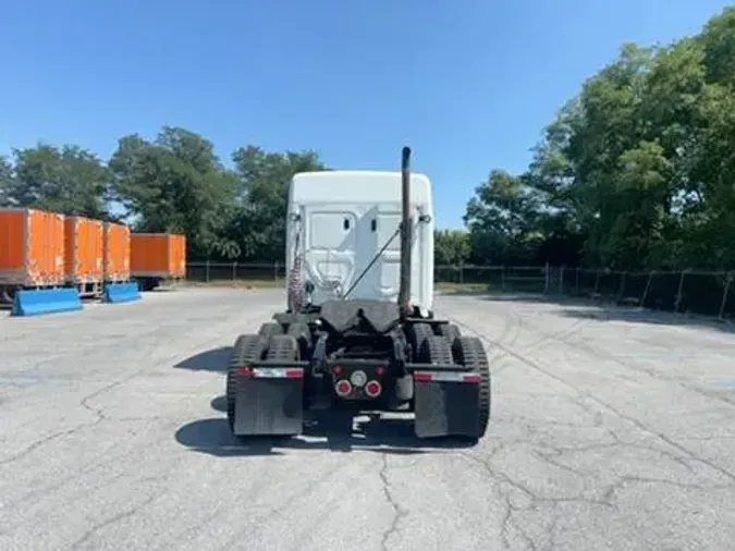 2020 Freightliner Cascadia