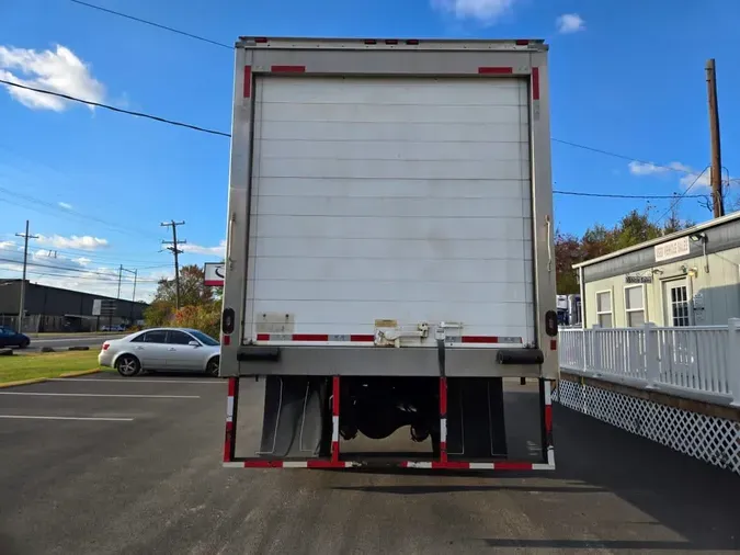 2020 FREIGHTLINER/MERCEDES M2 106