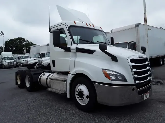 2019 FREIGHTLINER NEW CASCADIA PX12664
