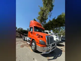 2018 FREIGHTLINER CASCADIA 125