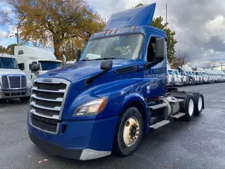 2019 FREIGHTLINER/MERCEDES NEW CASCADIA PX12664