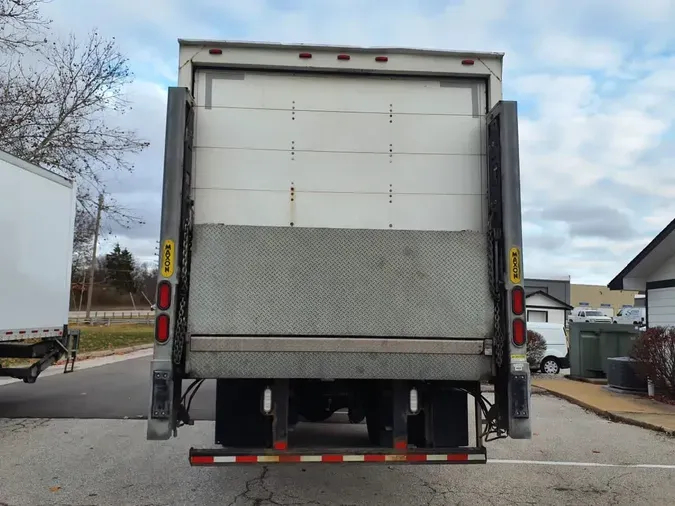 2018 FREIGHTLINER/MERCEDES M2 106a07323abc01902e0fd80ee331ce62f1a