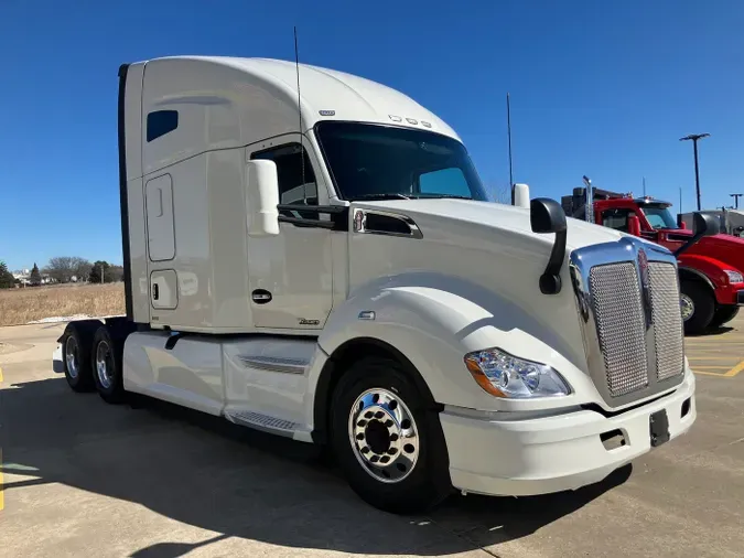 2020 Kenworth T680