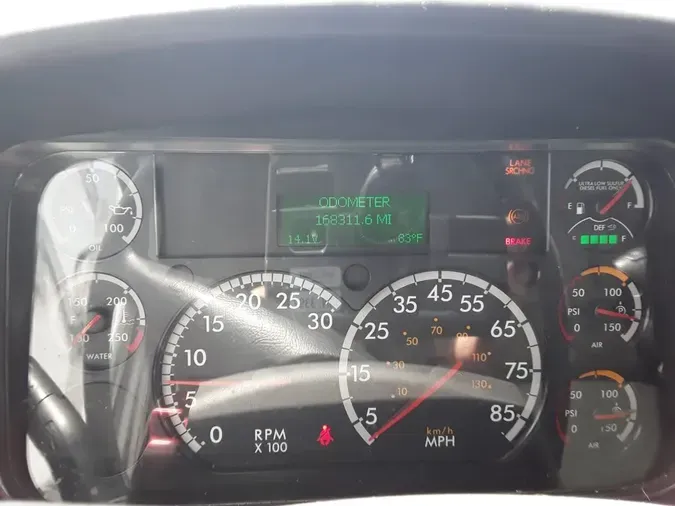 2019 FREIGHTLINER M2 106
